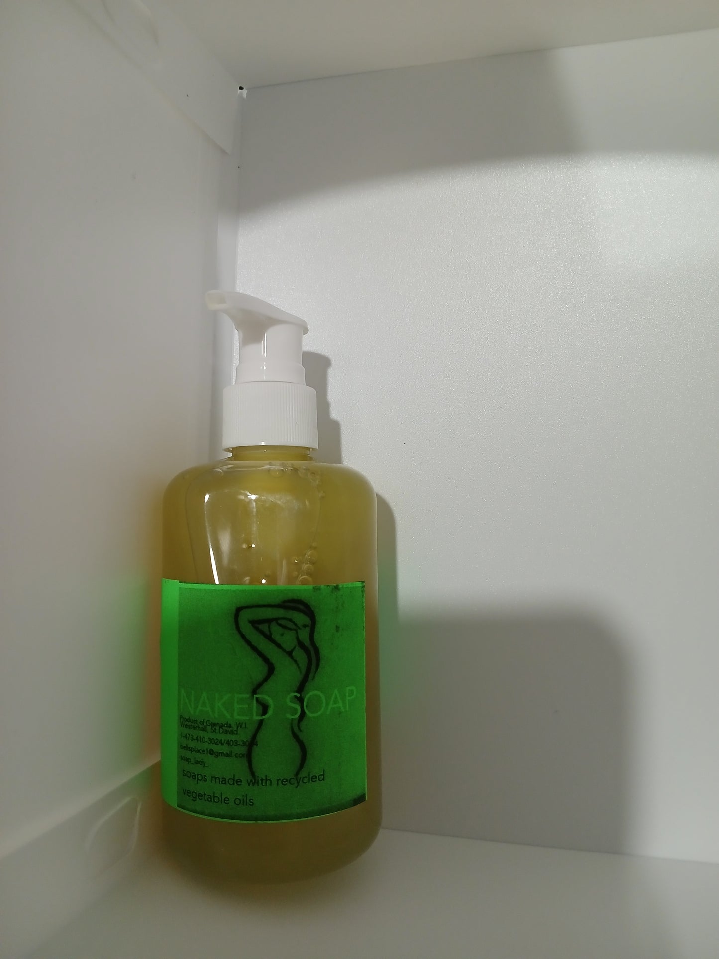 LIME AND TEA TREE BODY WASH